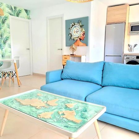 Apartamento Moderno Y Con Estilo En La Carihuela Torremolinos Dış mekan fotoğraf